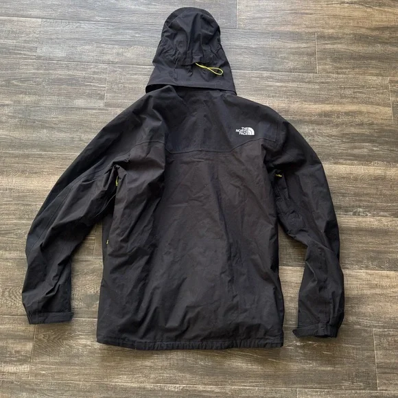 The north face hyvent jacket black large - Picture 5 of 5